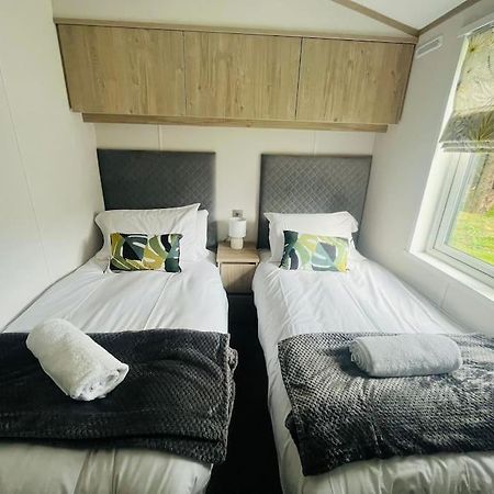 约克Hideaway Retreat With Hot Tub别墅 外观 照片