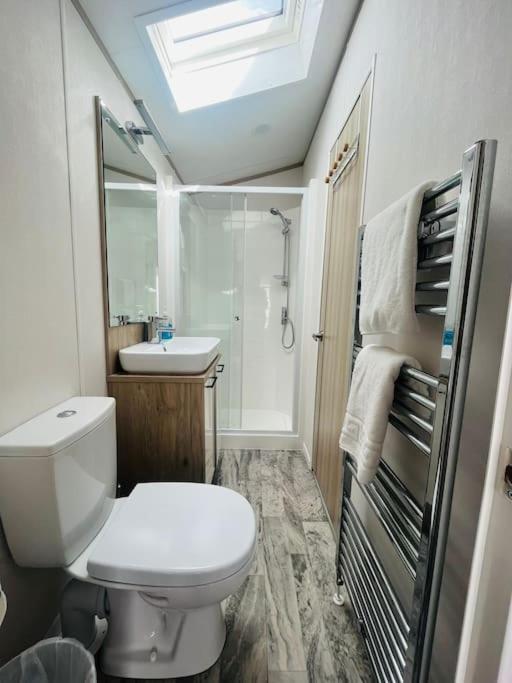 约克Hideaway Retreat With Hot Tub别墅 外观 照片